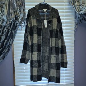 Natural Reflections Black and Gray Checkered Cardigan